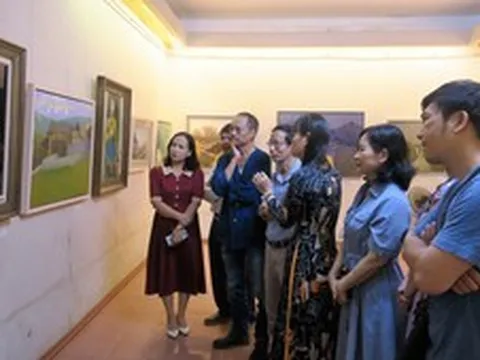 Tháo gỡ các "điểm nghẽn", xây dựng hành lang pháp lý minh bạch về hoạt động mỹ thuật