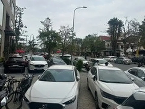 Nghệ An: Xử lý kết hợp tuyên truyền các trường hợp vi phạm lấn chiếm vỉa hè