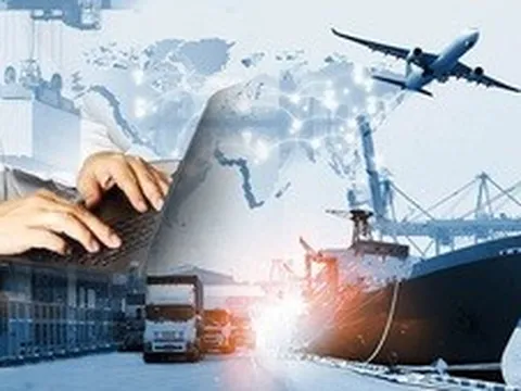 Miễn một số khoản phí, lệ phí nhằm hỗ trợ sản xuất, kinh doanh lĩnh vực giao thông vận tải đến hết 30/6