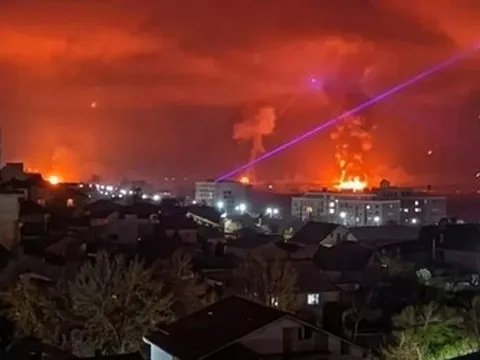 Ông Zelensky ủng hộ ngừng bắn năng lượng song phương Ukraine-Nga