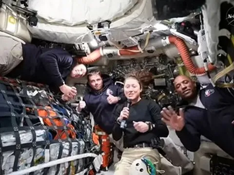 Sứ mệnh tới Mặt Trăng Artemis II phá vỡ kỷ lục khoảng cách của tàu không gian từ Trái Đất