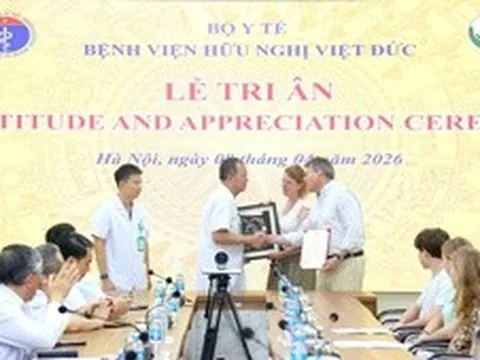 Một cô gái người Anh hiến tạng hồi sinh sự sống 3 người Việt