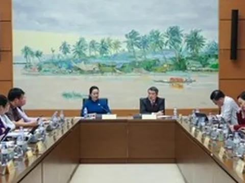 Gỡ 'điểm nghẽn' thể chế để đạt mục tiêu tăng trưởng từ 10% trở lên