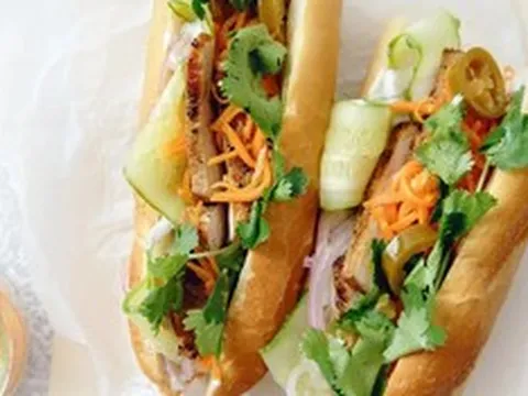 Tin mới nhất vụ 86 người nhập viện sau khi ăn bánh mì ở Đắk Lắk