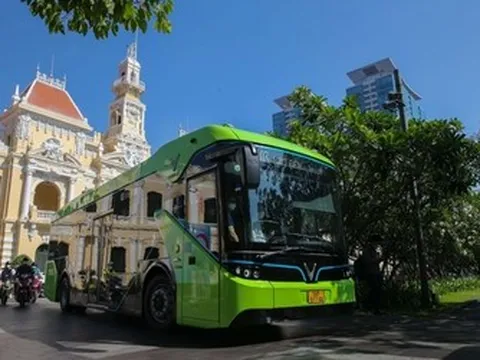 Tp.HCM chi 7.000 tỷ đồng/năm để miễn phí xe buýt: Có đáng hay không?