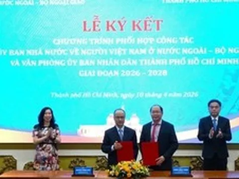Đẩy mạnh công tác người Việt Nam ở nước ngoài, tạo động lực phát triển TP. Hồ Chí Minh và cả nước