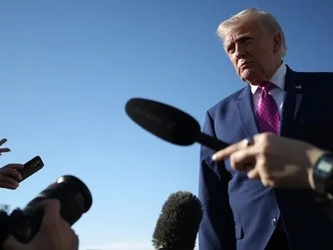 Phản ứng của Iran khi ông Trump tuyên bố sẽ phong tỏa eo biển Hormuz?