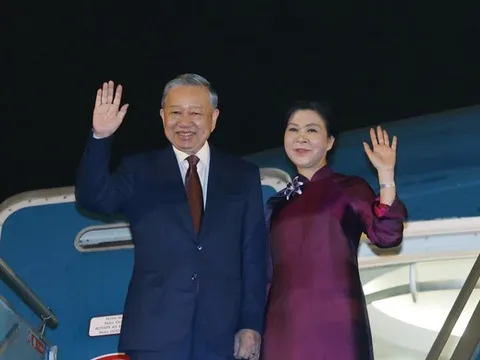 Tổng Bí thư, Chủ tịch nước Tô Lâm và Phu nhân lên đường thăm Trung Quốc