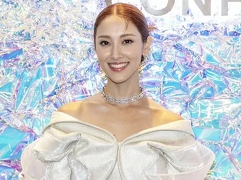 Hoa hậu giàu bậc nhất show Đạp Gió 2026: Sở hữu 4.800 tỷ và lý do giữ chồng tài tử ở nhà suốt 8 năm