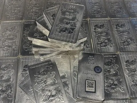 Giá bạc hôm nay (15/4): Giá bạc thế giới bùng nổ kéo giá bạc trong nước tăng mạnh