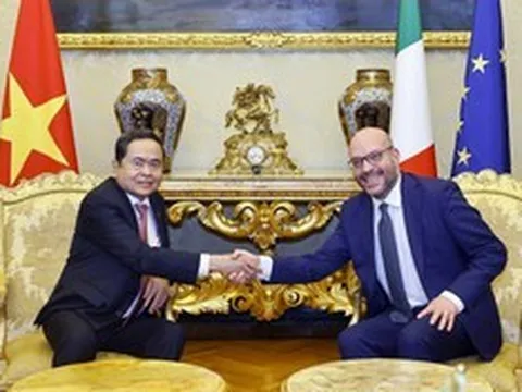 Chủ tịch Quốc hội Trần Thanh Mẫn hội đàm với Chủ tịch Hạ viện Italia