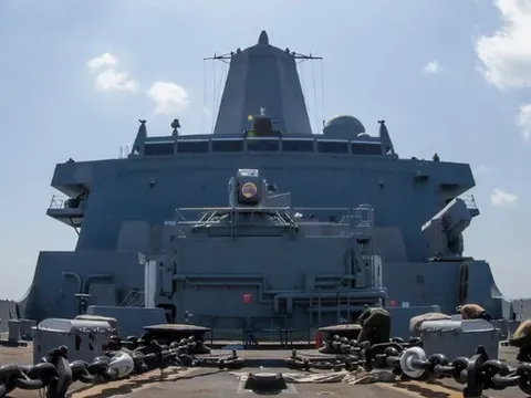 "Quái thú laser": Hải quân Mỹ đưa "sát thủ UAV" trở lại chiến trường