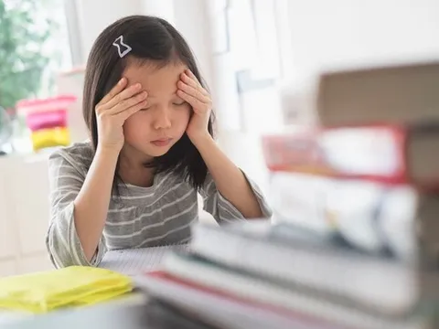 Khi con trẻ chọn im lặng: Cẩn trọng với cái giá phải trả rất đắt