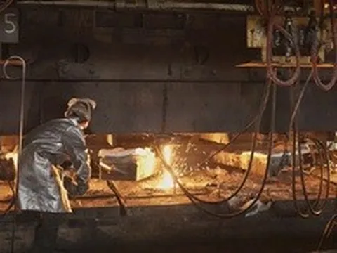 EU tái khẳng định quyết tâm "cai nghiện" thép Nga