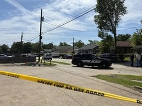 Xả súng ở Louisiana: 8 trẻ em thiệt mạng, nghi phạm bị bắn tử vong khi trốn chạy