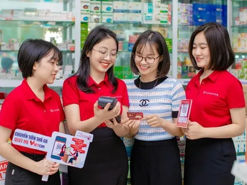 Thẻ Lộc Việt Agribank – Giải pháp tài chính góp phần đẩy lùi tín dụng đen tại nông thôn