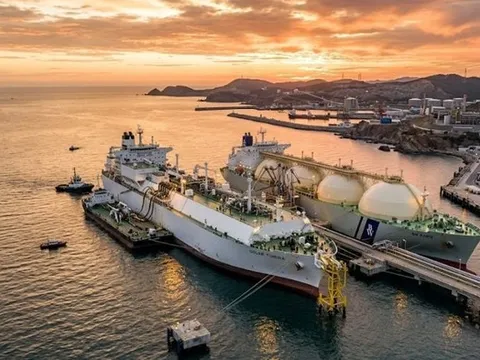 Để vượt qua thời kỳ khủng hoảng, EU tính khôi phục mô hình “mua chung” khí đốt