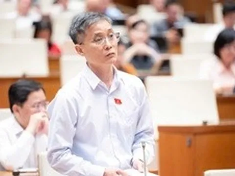 Quốc hội xem xét dự thảo Nghị quyết về thực hiện thí điểm chế định luật sư công