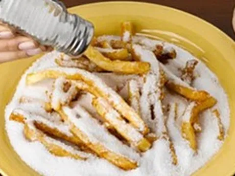 Thói quen nên từ bỏ và những loại thực phẩn cần hạn chế ngay nếu muốn bảo vệ 2 quả thận