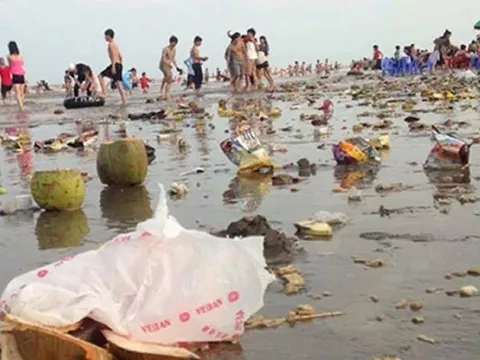 Chữa lành bằng... rác