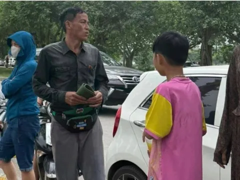 Người bán nước lao xuống hồ sâu cứu vận động viên: Khoảnh khắc lay động lòng người