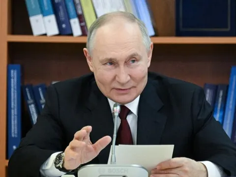 Ông Putin sẵn sàng đàm phán với EU, với một điều kiện