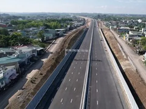 Hơn 3.800km cao tốc trọng yếu đã được đưa vào khai thác, thông xe kỹ thuật