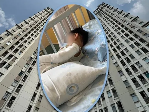 Trèo cửa sổ ngóng mẹ trở về, bé trai 4 tuổi thoát chết kỳ diệu sau cú rơi từ tầng 11