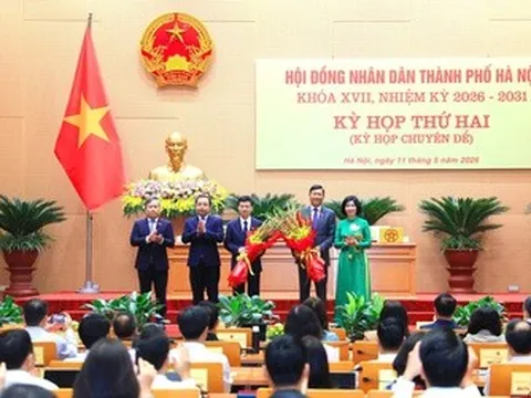 Chân dung 2 tân Phó Chủ tịch UBND Thành phố