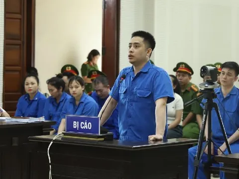 Bùi Đình Khánh quanh co, chối tội tại toà: “Không biết người bị bắn là công an”