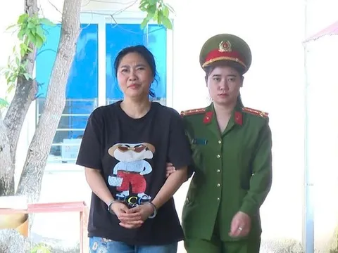Bắt người phụ nữ nhận tiền "chạy" giấy tờ đất đai rồi chiếm đoạt