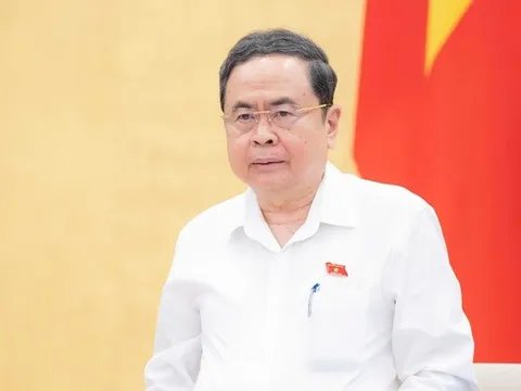 Chủ tịch Quốc hội ký ban hành các nghị quyết về nhân sự
