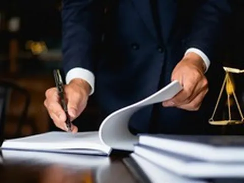 Người đứng đầu các Bộ chịu trách nhiệm nếu để xảy ra tình trạng chậm, muộn ban hành Thông tư hướng dẫn