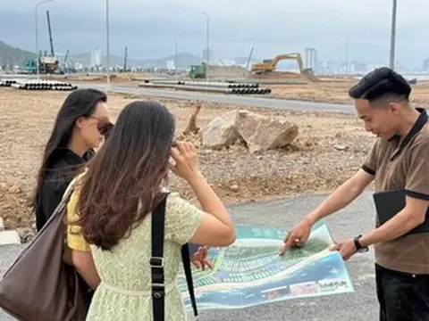 Biệt thự song lập “hàng hiếm” tại Vinhomes Global Gate Hạ Long được “săn lùng” sau chuyến site tour