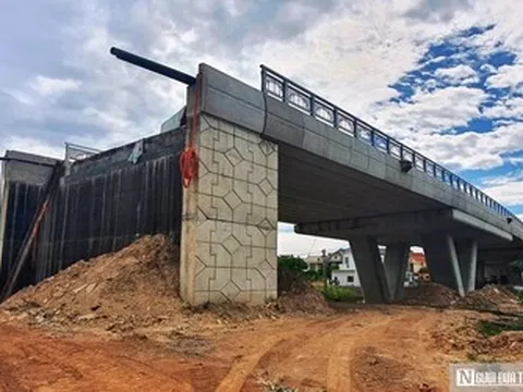 Nguyên nhân khiến dự án cầu vượt gần 200 tỷ đồng ở Quảng Trị khó về đích đúng hẹn