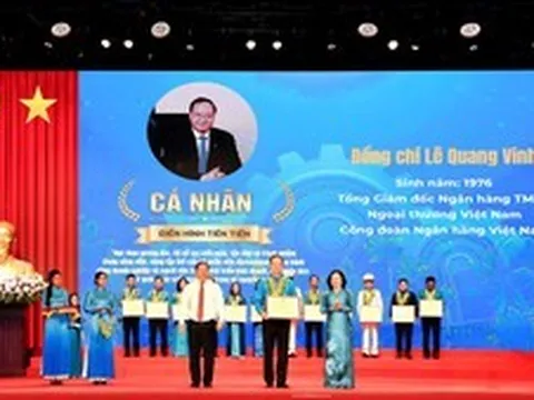 Lãnh đạo ngân hàng được vinh danh học tập và làm theo tư tưởng Hồ Chí Minh