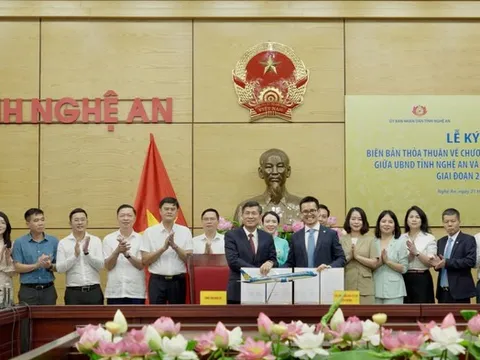 Vietnam Airlines và Nghệ An ký hợp tác chiến lược: Tạo đòn bẩy bứt phá du lịch, giao thương