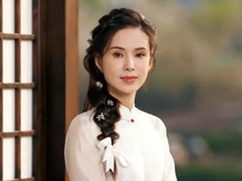 Khó tin trước sắc vóc của "Tiểu Long Nữ" Lý Nhược Đồng ở tuổi 59