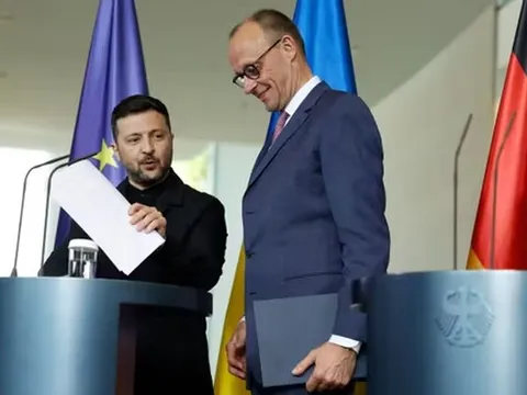 Đức nói về việc kết nạp Ukraine vào EU: “Chúng ta không có thời gian để trì hoãn thêm nữa”