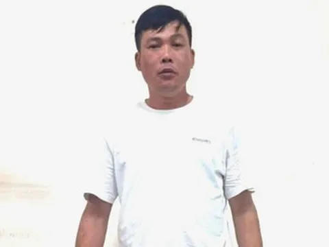 Người đàn ông 44 tuổi bị bắt ngay tại sân bay vì hành vi từ 4 năm trước