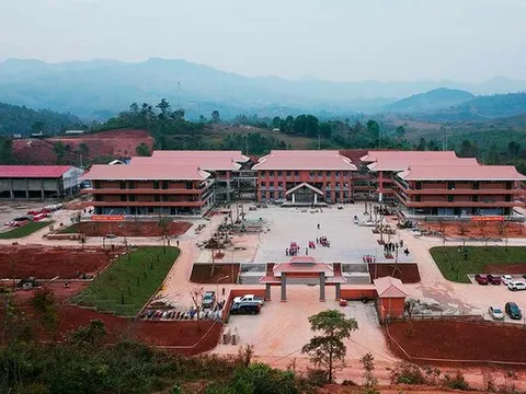 Đẩy nhanh tiến độ xây dựng trường học tại các xã biên giới