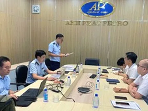 Xử phạt 3 doanh nghiệp đầu mối kinh doanh xăng dầu