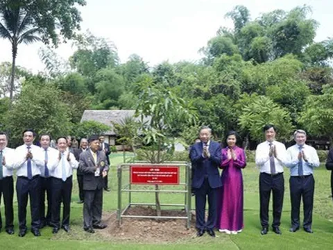 Tổng Bí thư, Chủ tịch nước Tô Lâm thăm Khu di tích Chủ tịch Hồ Chí Minh tại Thái Lan