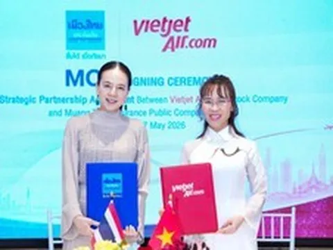 Vietjet đồng hành cùng bóng đá và tình hữu nghị Việt Nam - Thái Lan