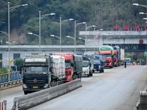 Quản lý phương tiện vận tải xuất nhập cảnh qua nền tảng dữ liệu số tập trung