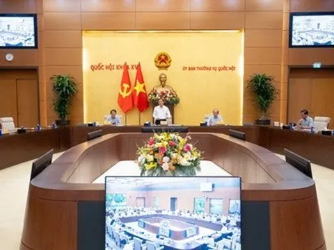 Thống nhất kiến nghị xem xét tổ chức một Kỳ họp không thường lệ của Quốc hội