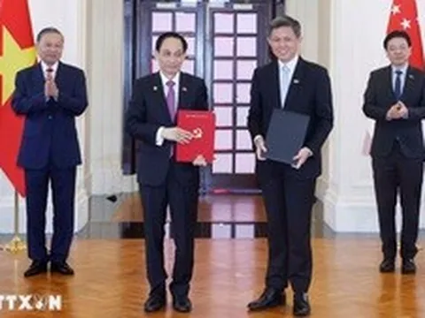 Tổng Bí thư, Chủ tịch nước Tô Lâm chứng kiến Lễ trao các văn kiện hợp tác Việt Nam – Singapore