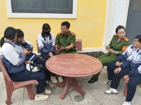 Học sinh nghỉ hè cần cảnh giác với người lạ trên mạng