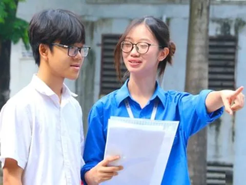 Hơn 124.000 thí sinh Hà Nội bước vào môn Toán, khép lại kỳ thi vào lớp 10 công lập