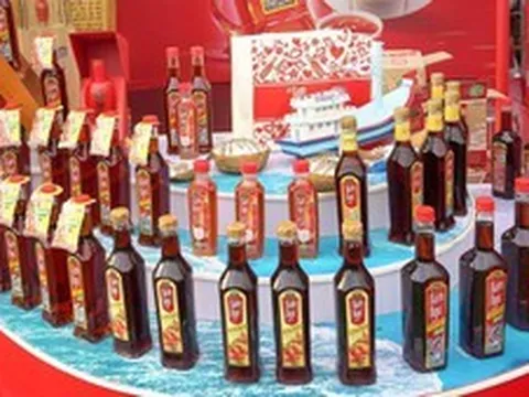 Nam Ngư đồng hành cùng làng nghề, góp phần phát triển bền vững ngành nước mắm Việt Nam